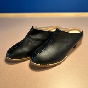 Angel Steps Women’s Black Flats Bella Mule Shoes Size 7M NWOB